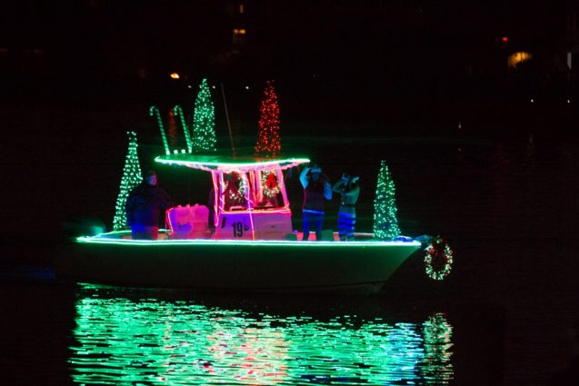 Gallery 3 - Holiday on the Harbor & Boat Parade of Lights