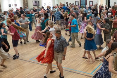 Contra Dance feat. Vicki Morrison & Just For Fun